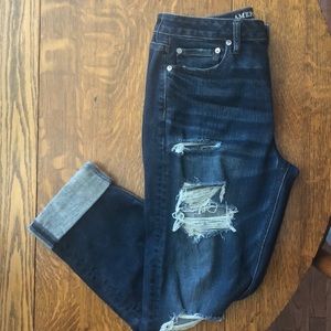 American Eagle Distressed Straightleg Jean